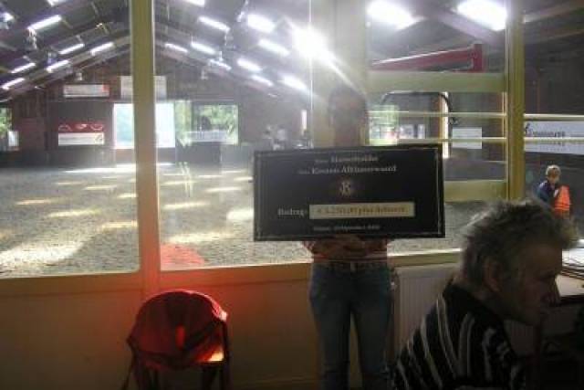 vervangen-hekwerk-bij-manege-merwebolder-2008-265 - Afbeelding 17 van 18